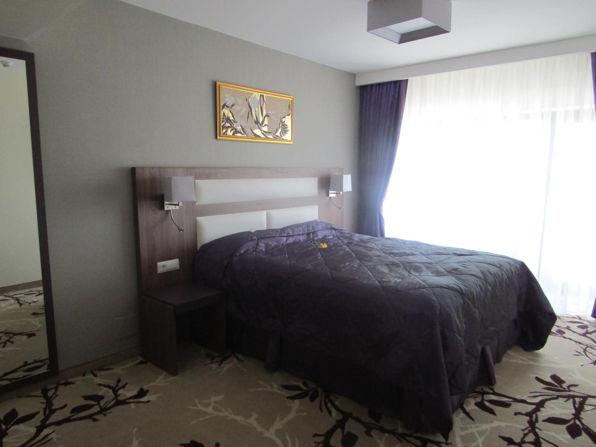 New Belvedere Mangalia Bilik gambar
